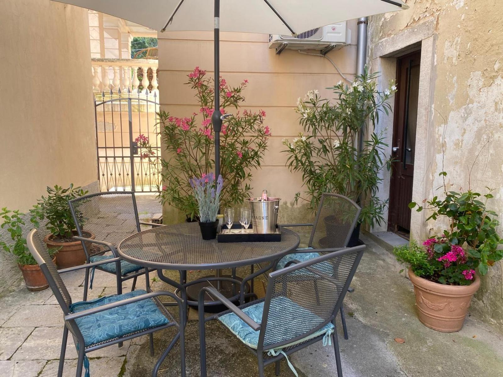 Apartment Mirna - What You See Is What You Get Opatija Dış mekan fotoğraf
